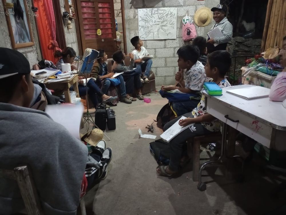 Children in a Foundation Mixtecos Unidos language and culture class in a home in Tezoatlán, Oaxaca